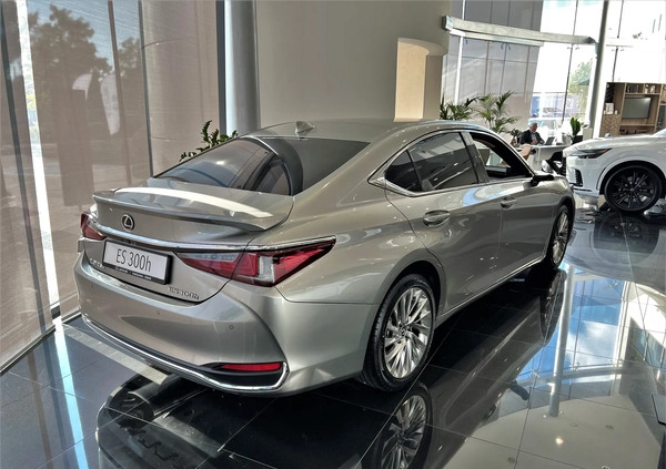 Lexus ES cena 277862 przebieg: 1, rok produkcji 2023 z Szydłowiec małe 137